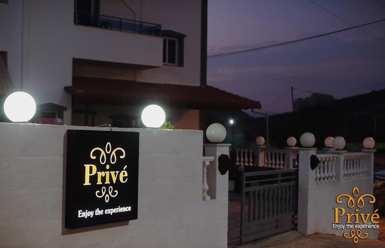 Prive Hotel And Apartment Ksamil Exterior photo